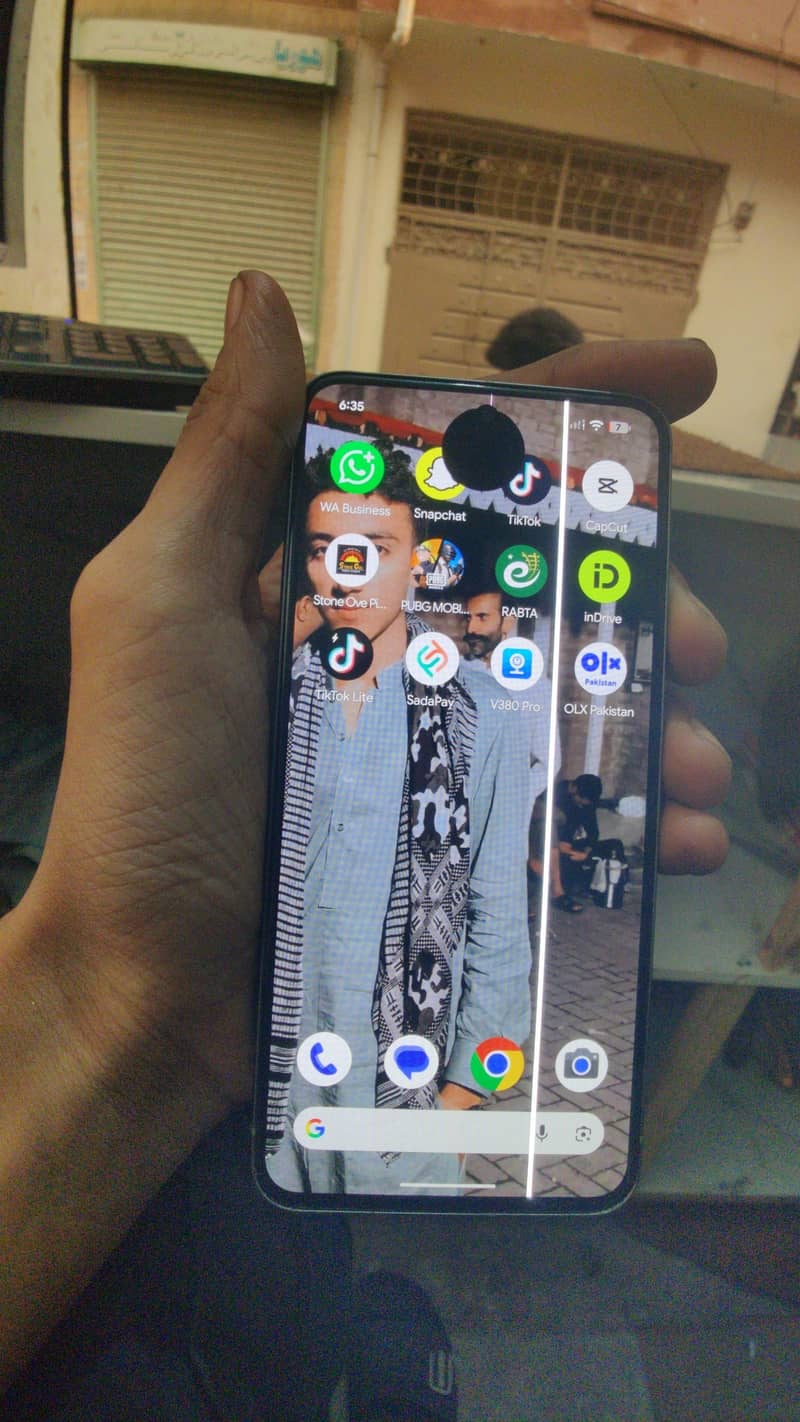 Google Pixel 8 5