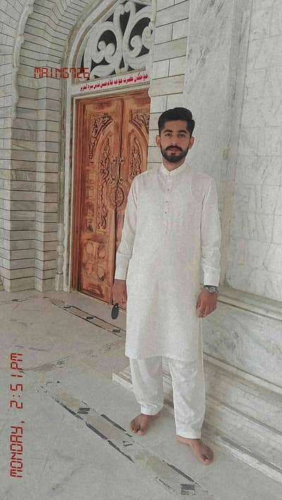 Main g