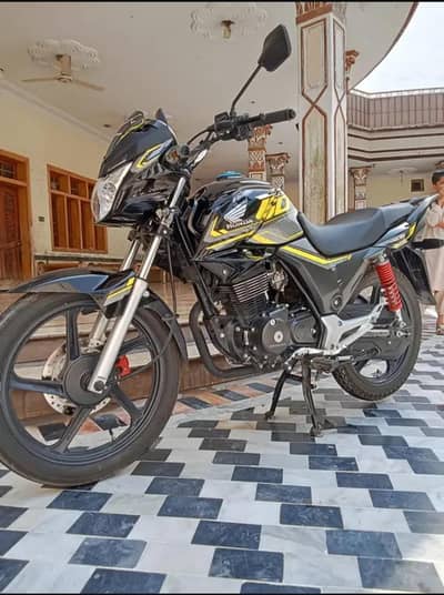 Honda CB 150F