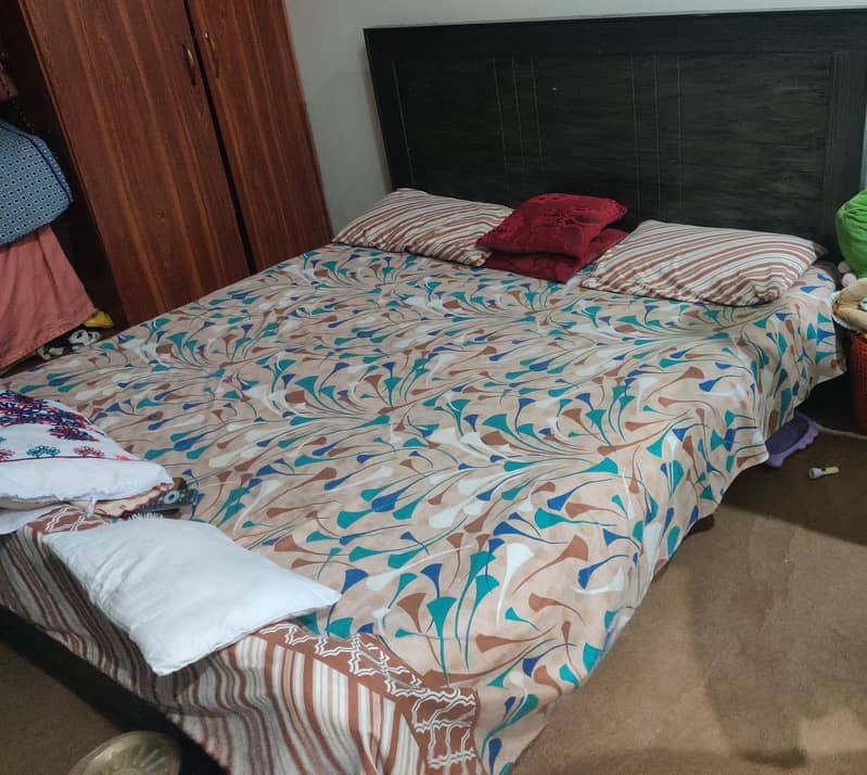 Double bed only 2