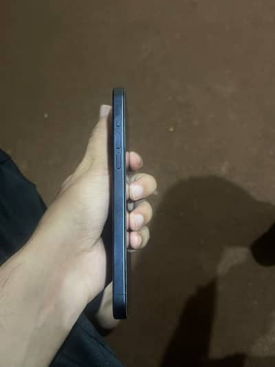 Iphone 15 pro max jv