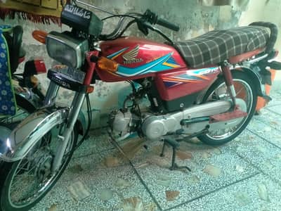 2019 bhot  achi condition ma ha 03270951095