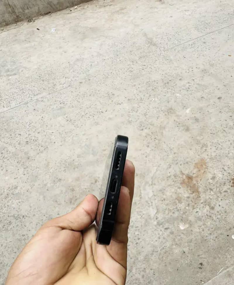 Apple iPhone 14 Pro 1