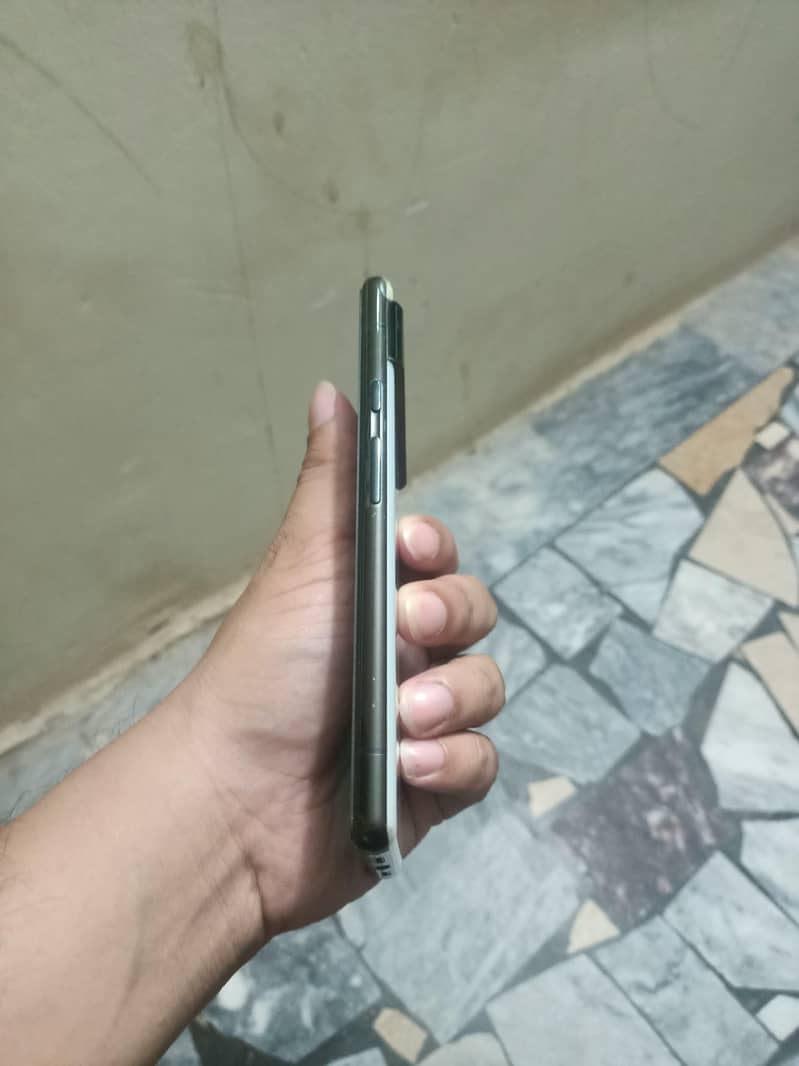 Google Pixel 6 5