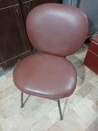 Iron Cushion Chair