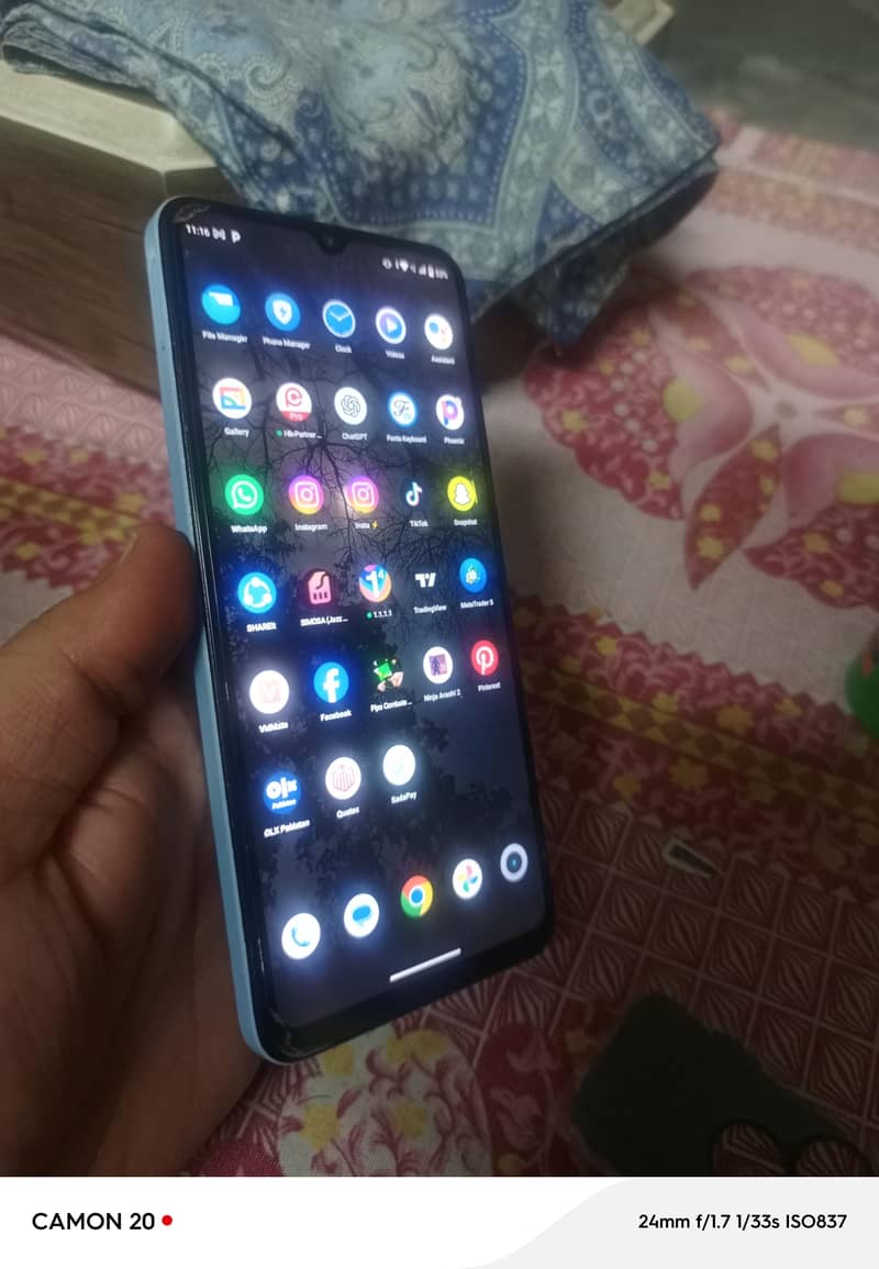 Realme Note 50 4