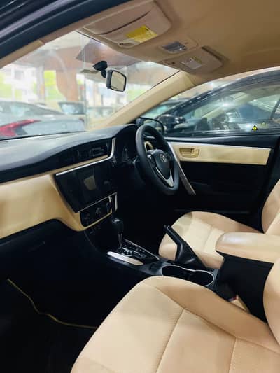 Toyota Corolla Altis 2021