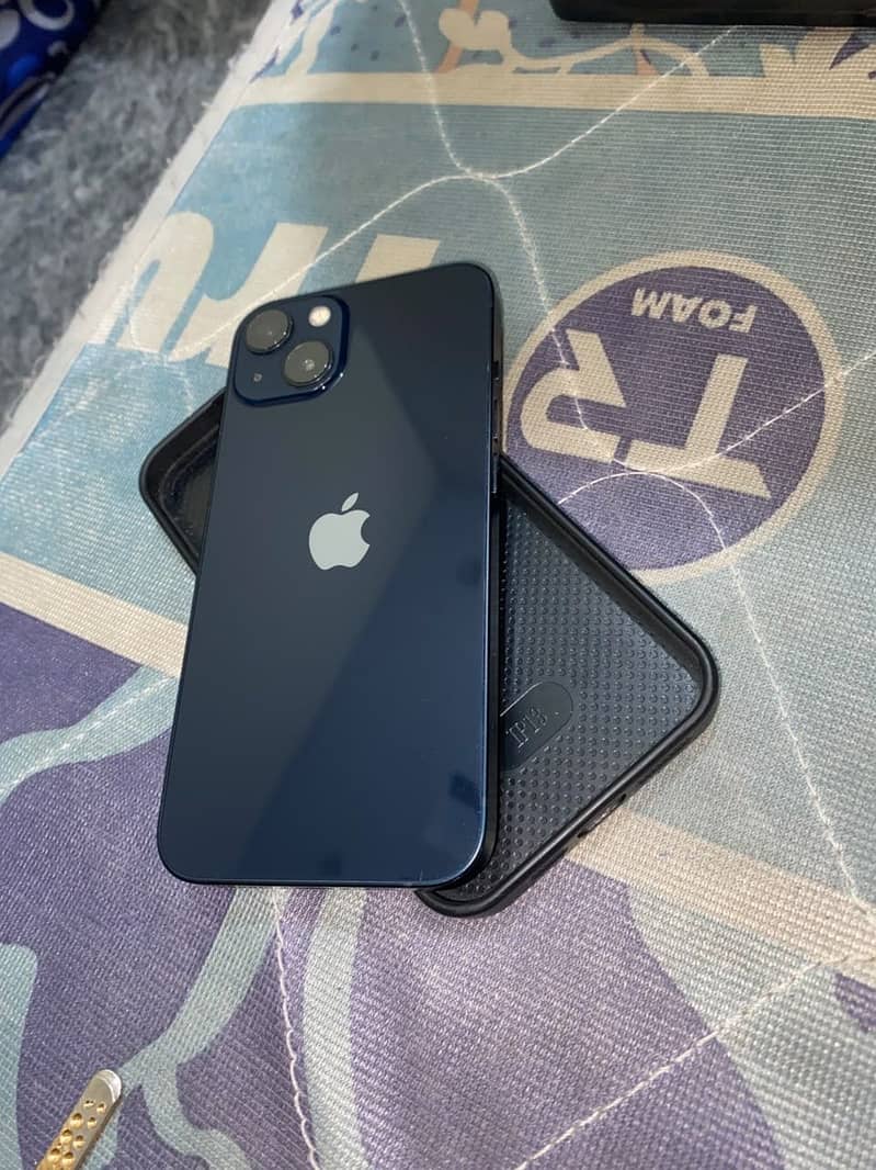 iPhone 13 5