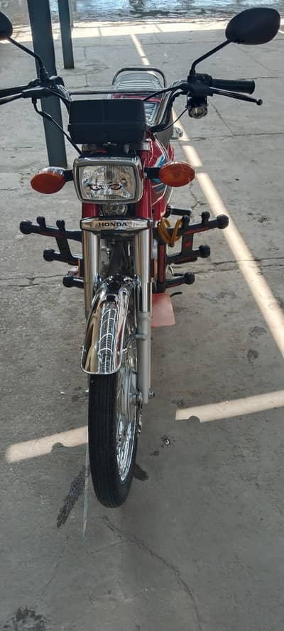Honda 125 ( 2024 ) is up for sale !