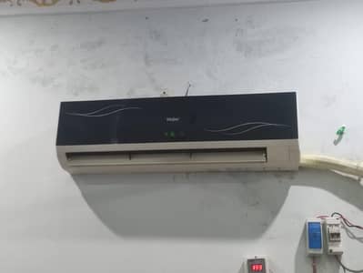 1.5 ton haier Ac Chilld coling non inverter