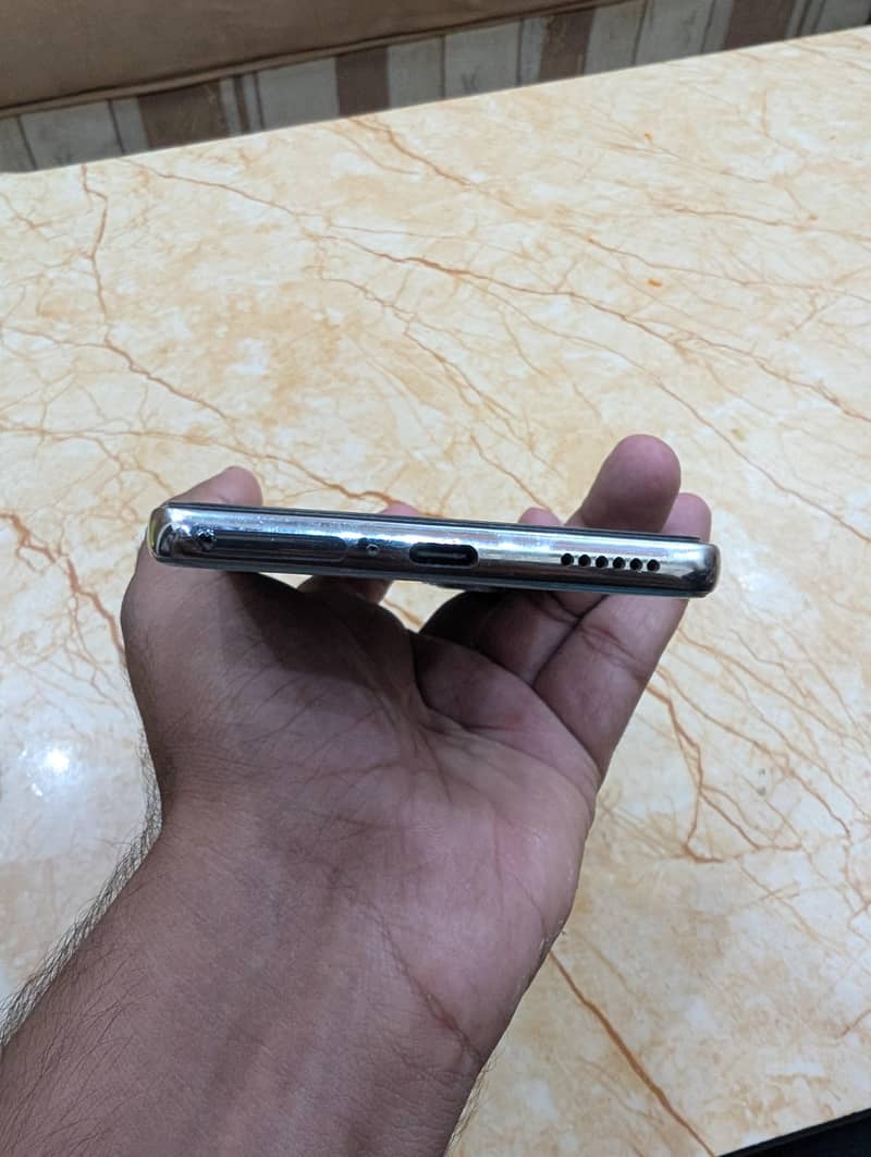 Tecno CAMON 40 4