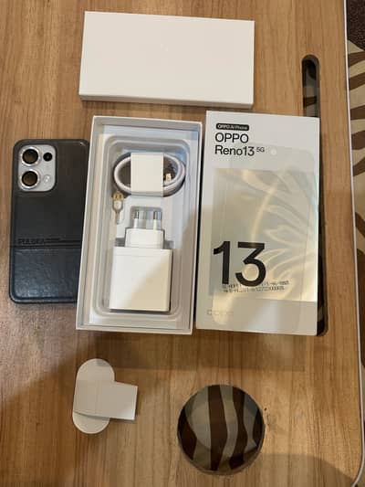 OPPO RENO 13