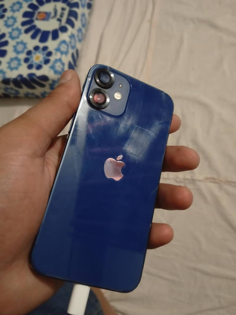 Apple iPhone 12 mini 0