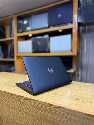 Dell Latitude 7490 i5 7th Generation 8 Gb ramm 128 Gb nvme ssd