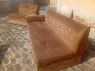 L Shaped sofa for sale urgent