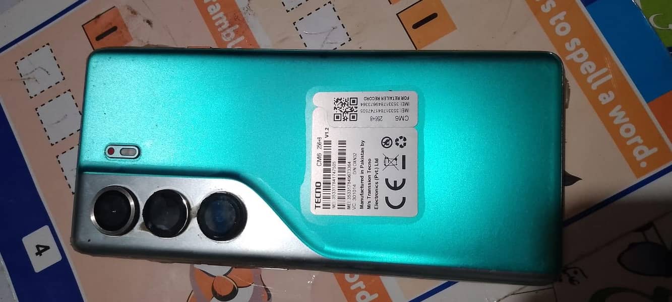 Tecno CAMON 40 Pro 4