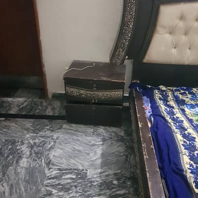 Bed side table and 6 seter sofa for sell