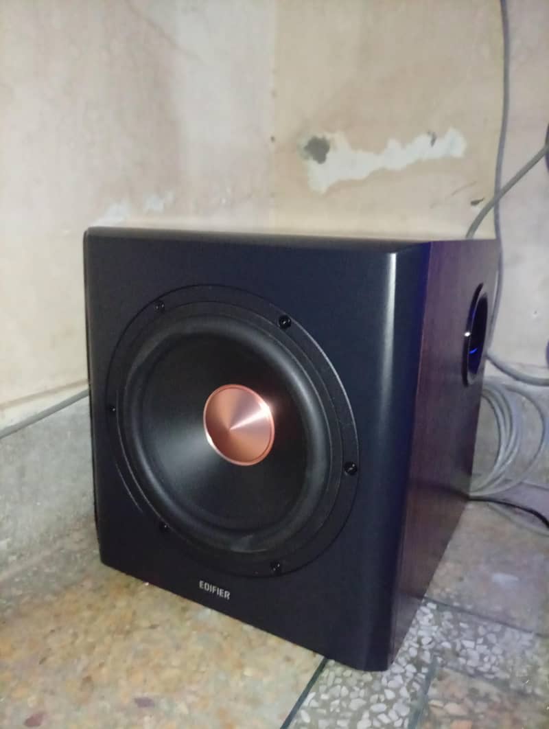 edifier s360db 1