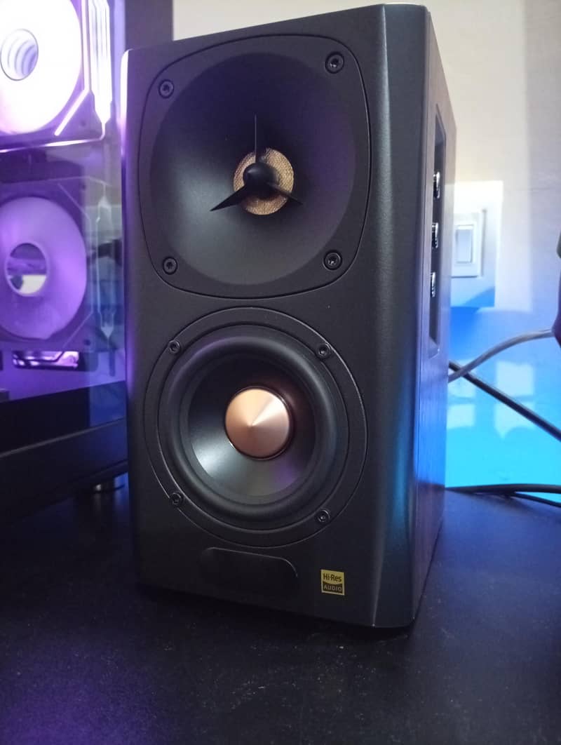 edifier s360db 4