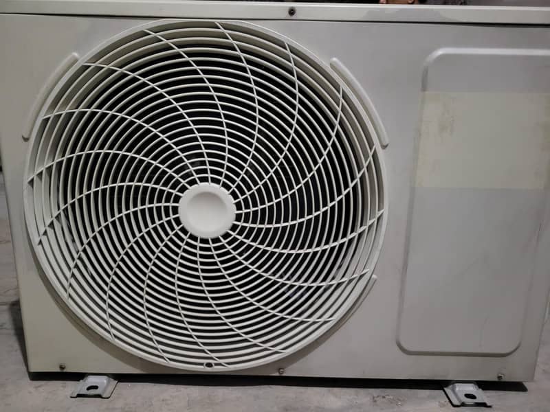 split AC. 2