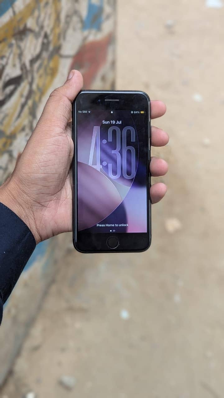 Apple iPhone SE 2