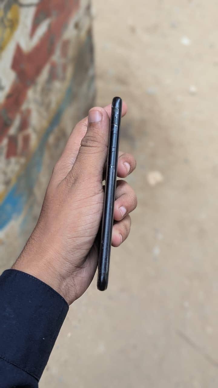 Apple iPhone SE 4