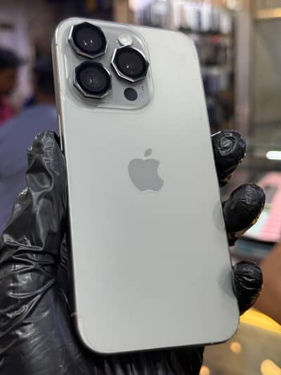 Apple iPhone 15 Pro