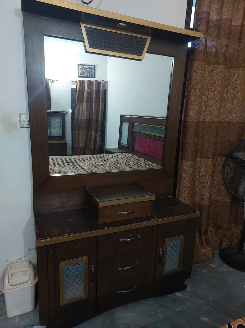 Dressing table | big mirror 0