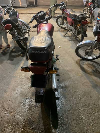 Honda cd 70