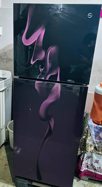 Selling Pel Refrigerator Medium size