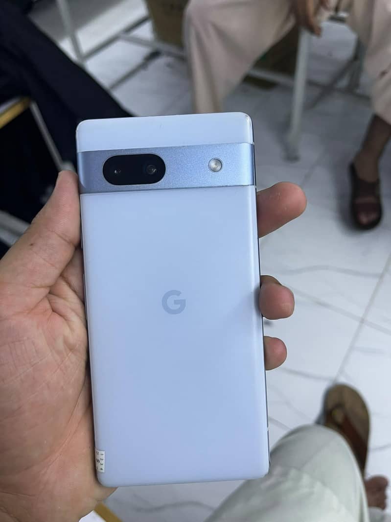 Google Pixel 7 3