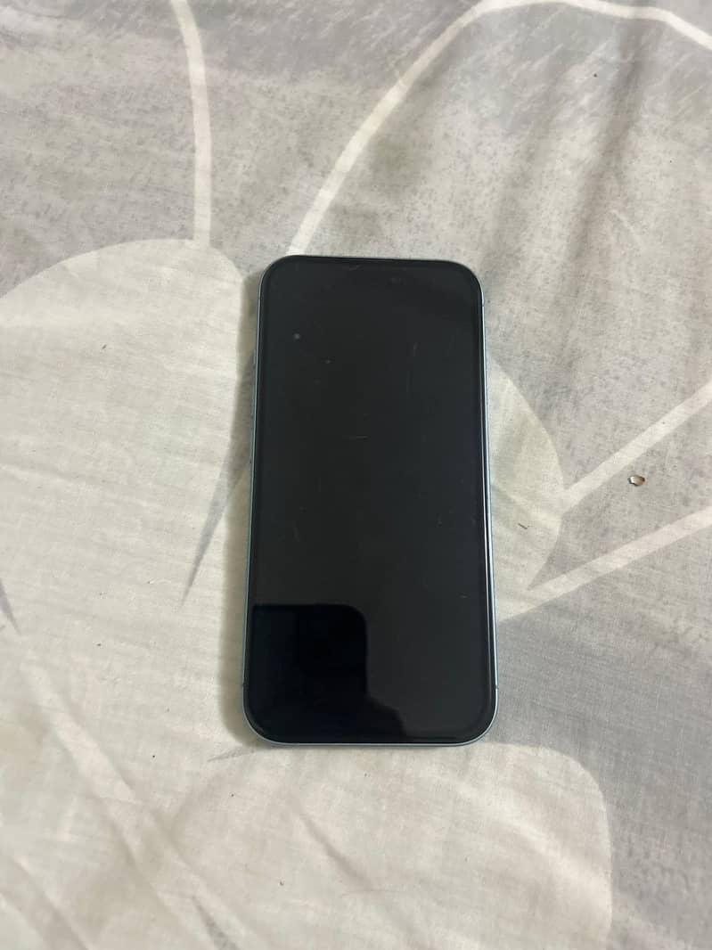 Apple iPhone 16 1
