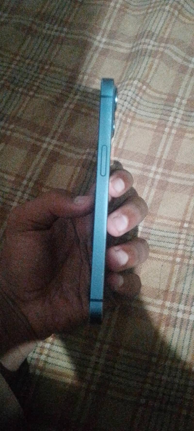 Apple iPhone 13 3