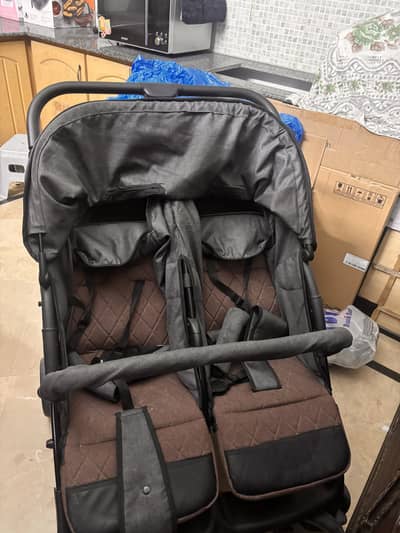 Twin pram