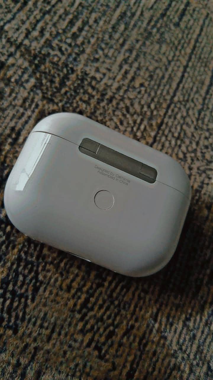 earbuds 2