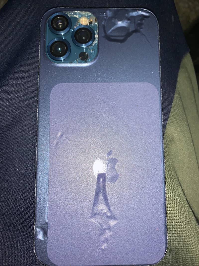 iPhone 12 Pro Max 1