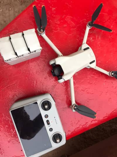 DJi drone mini 3 teen battery ek controller for sale