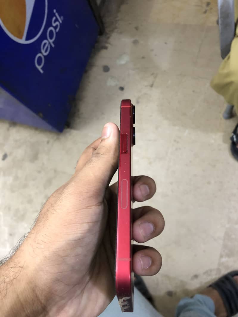 iPhone 13 1