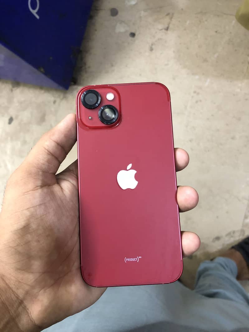 iPhone 13 8