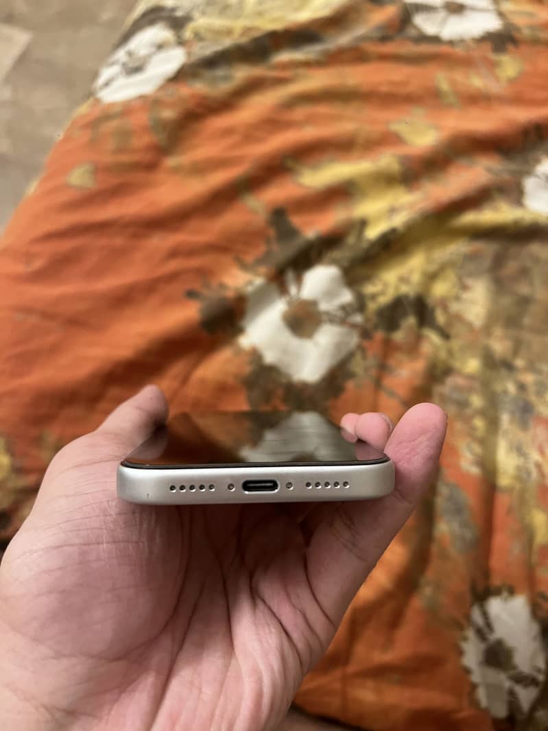 iPhone 17 Pro 5