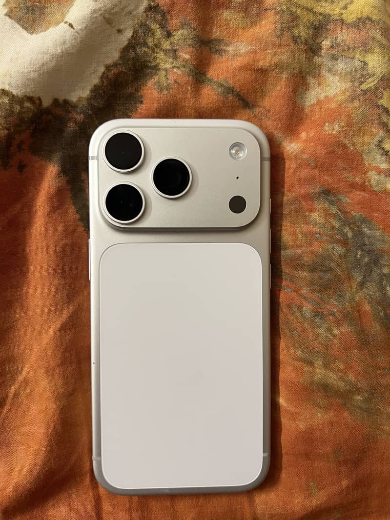 iPhone 17 Pro 0