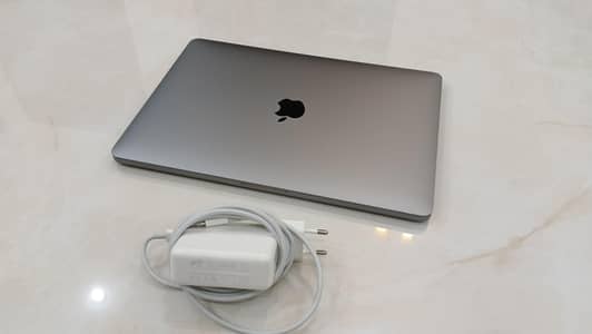 MacBook Pro M2_13.3"inch_2022 | 8GB | 256GB SSD | Brand New Condition