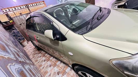 Toyota belta 2005