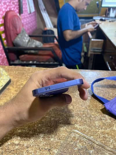 Samsung Mobile S24