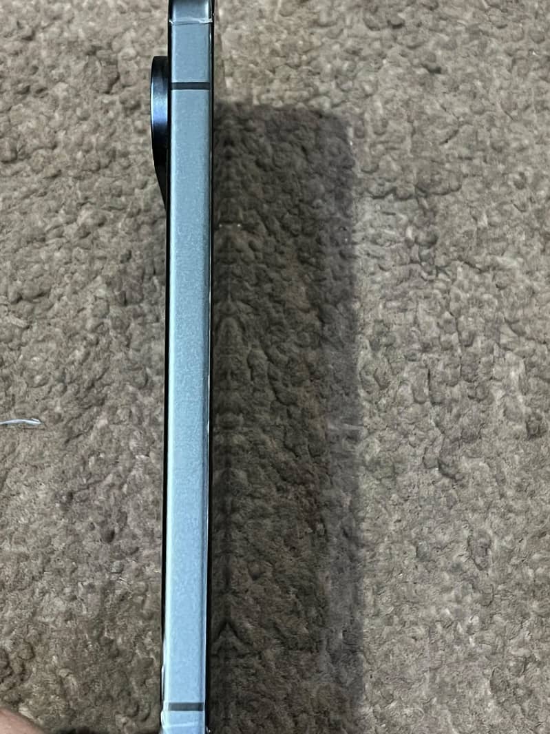 Google Pixel 10 3