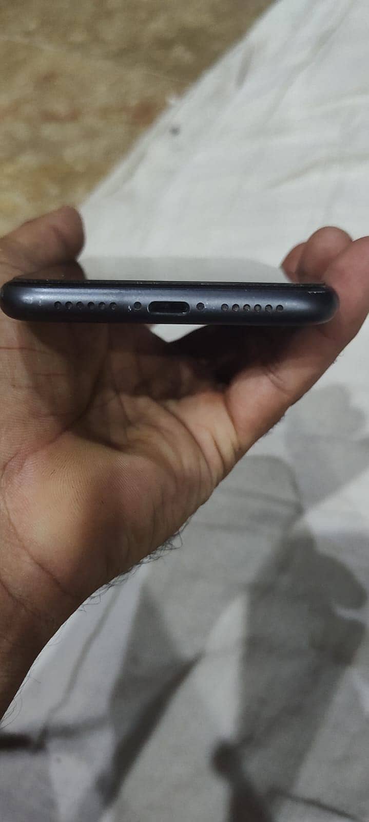 Apple iPhone 11 3