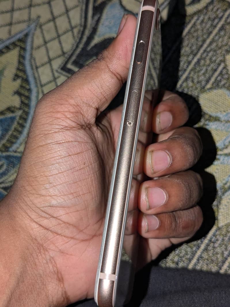 Apple iPhone 8 2