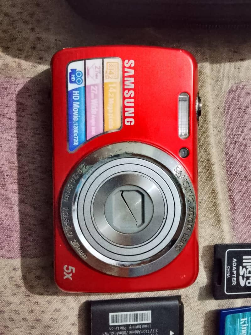 camera 14.2megapixle 2