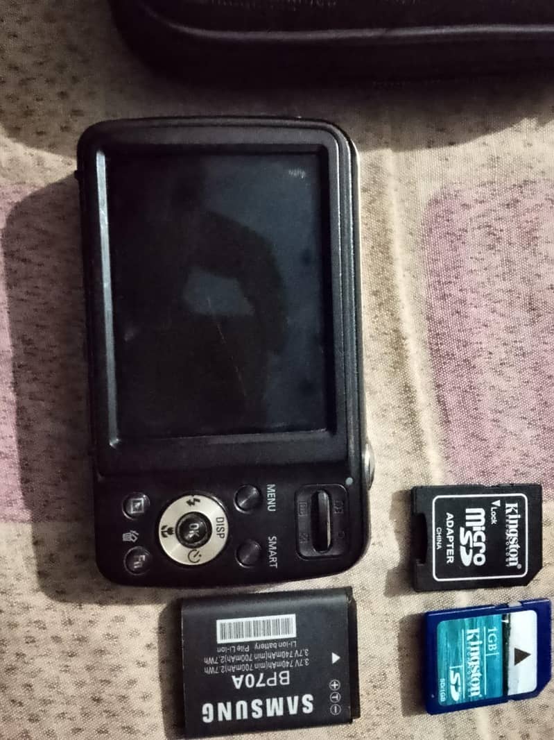 camera 14.2megapixle 3
