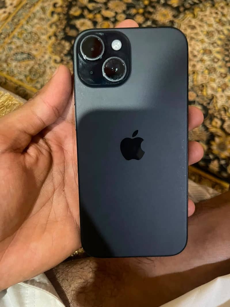 Apple iPhone 15 7